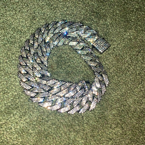 Diamond Cuban link necklace, 18 inch from ice box - Picture 1 of 1